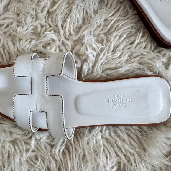 Authentic Hermes Blanc Oran Sandals (35.5) $900